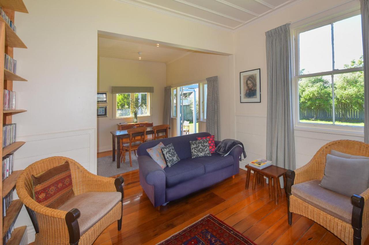 The Vicarage Martinborough Villa Exteriör bild